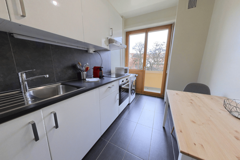 Furnished 2 bedroom apartment / Appartement meublé 2 chambres (4)