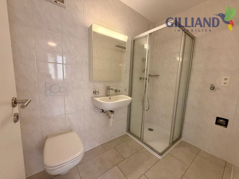Appartement en triplex de 4.5 pièces au centre-ville de Payerne (7)
