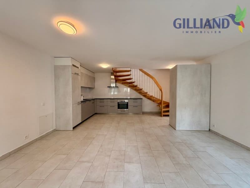 Appartement en triplex de 4.5 pièces au centre-ville de Payerne (3)