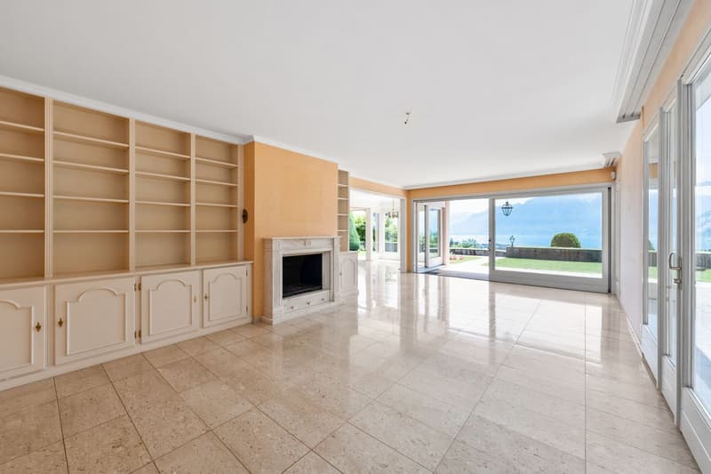 Exceptional villa, breathtaking view of the lake and the Alps, ideal location! (5)