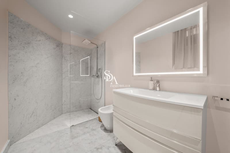 Duplex raro, raffinato, lussuoso con vista eccezionale! (10)