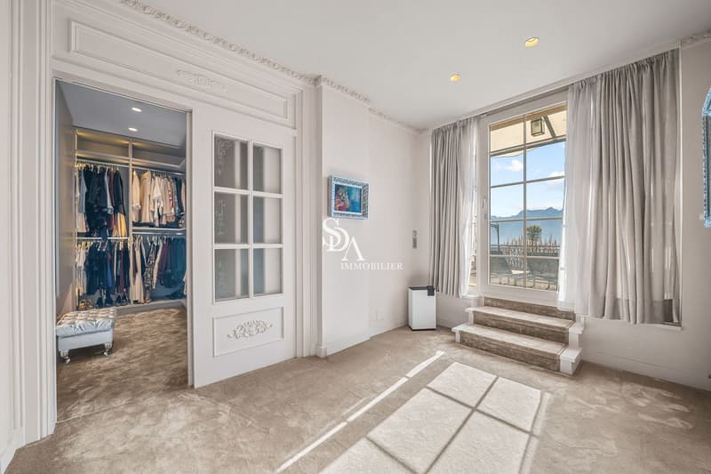 Duplex raro, raffinato, lussuoso con vista eccezionale! (13)