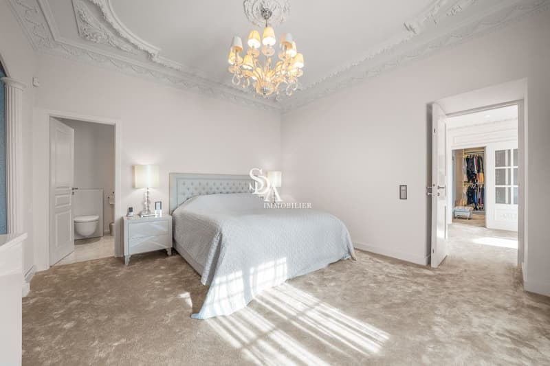 Duplex raro, raffinato, lussuoso con vista eccezionale! (11)