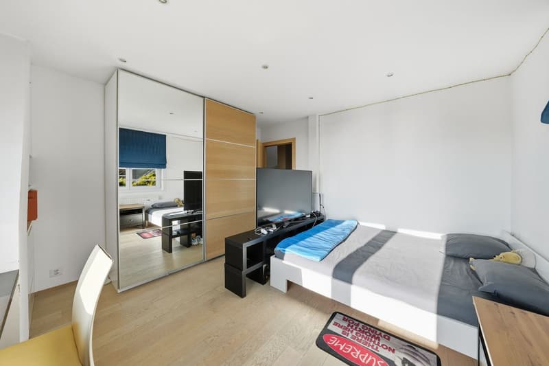 Charming 6.5-room family villa in Pully (12)