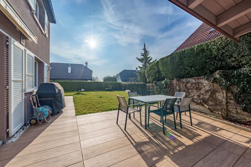 Charming 6.5-room family villa in Pully (3)