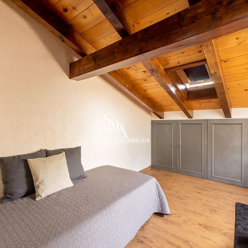 Sublime and spacious duplex (13)