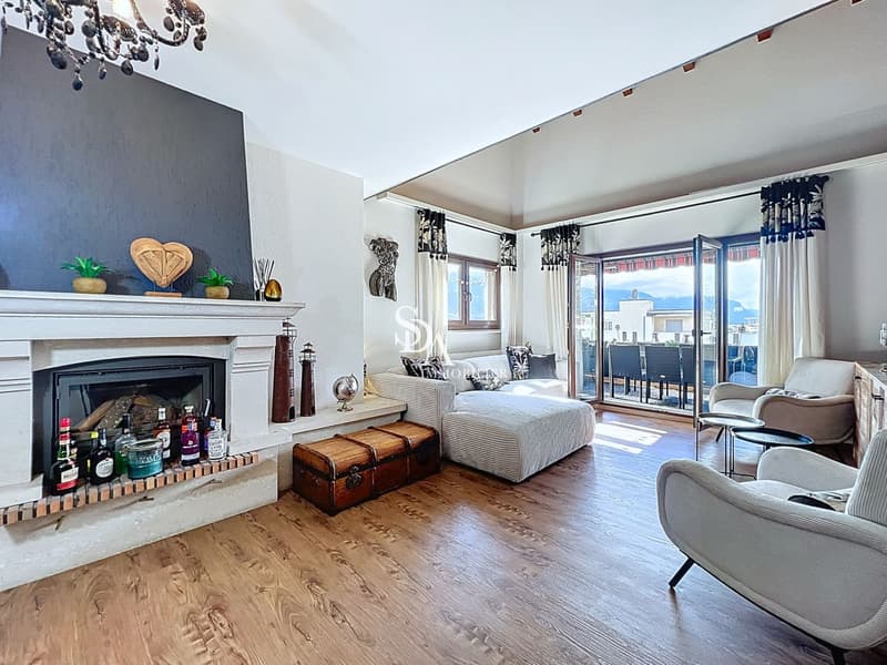 Sublime and spacious duplex (1)
