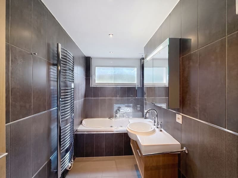 Montreux - Elegant 5.5 rooms with lake view, terrace and wellness area (4)