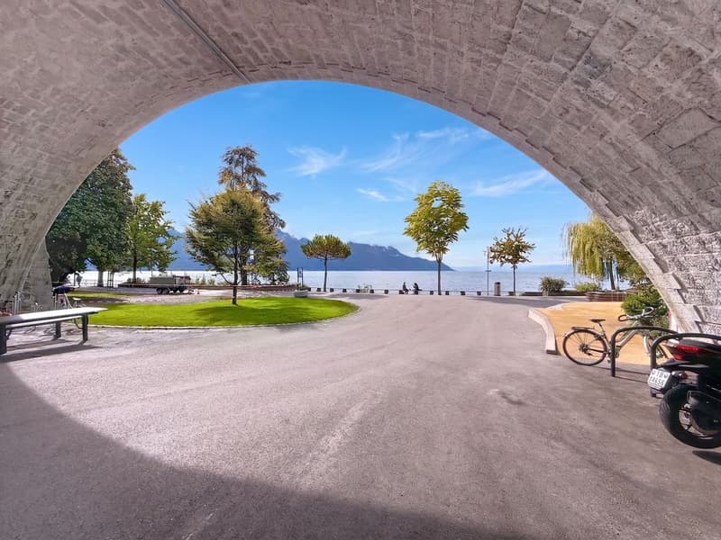 Montreux - Territet - Appartement contemporain avec balcon, vue lac et parking intérieur (9)