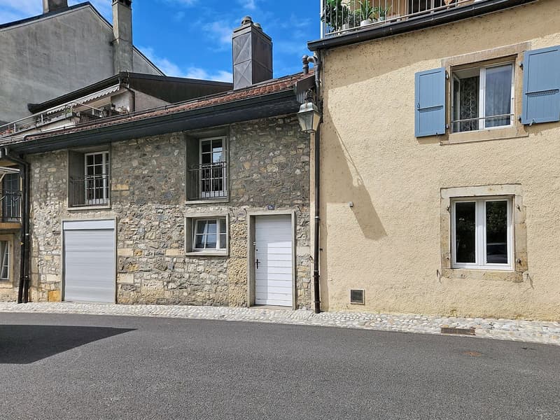 Opportunité rare : maison au centre du bourg de Cossonay avec jardin (5)