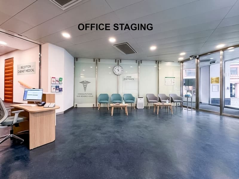 Ufficio in un edificio commerciale situato in posizione ideale nel centro della città di Monthey (2)