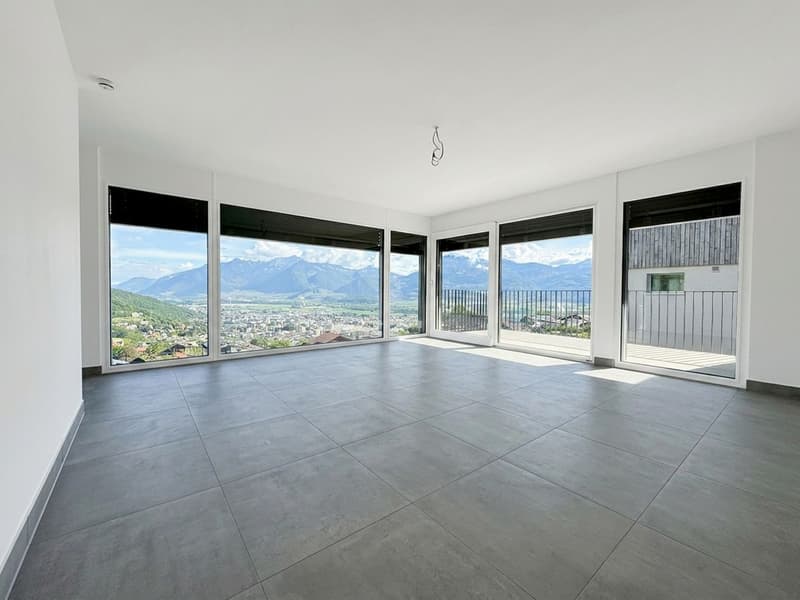 Villa individuell NEU mit 4,5 Zimmern und schöner Aussicht auf die Ebene. (3)