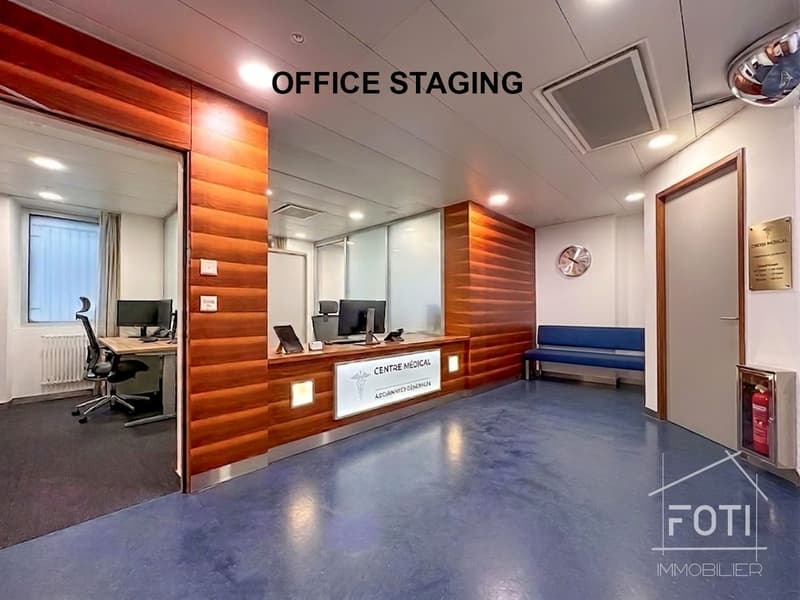 Bureau dans immeuble commercial idéalement situé au centre-ville de Monthey. (2)