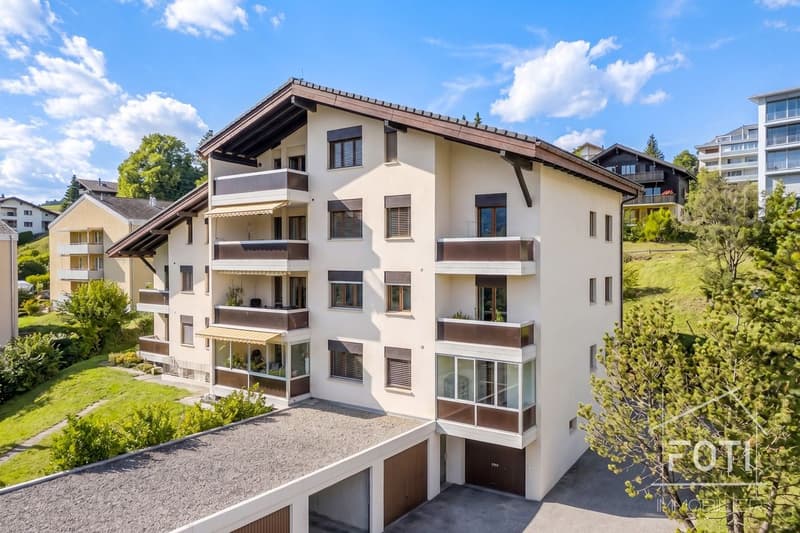 Immeuble PPE - façades et toiture rénovées