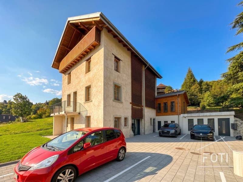 Façade et Parking