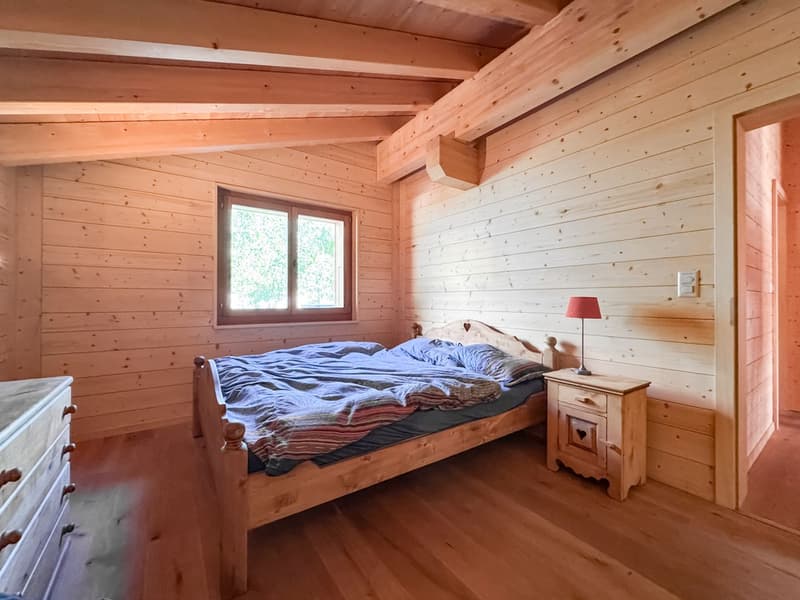Ovronnaz - chalet 7.5 pièces de 205 m², vue sur la plaine, sauna, jacuzzi, sans vis-à-vis (10)