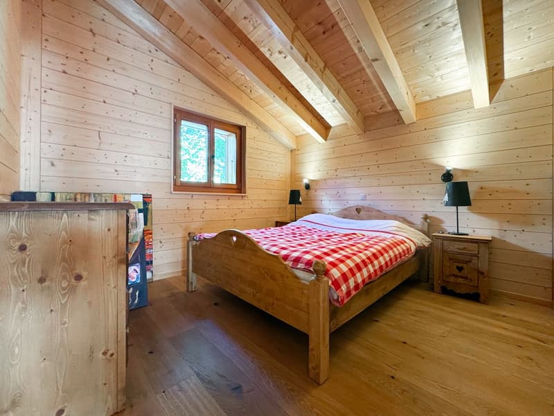 Ovronnaz - chalet 7.5 pièces de 205 m², vue sur la plaine, sauna, jacuzzi, sans vis-à-vis (12)