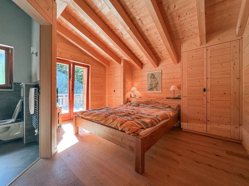 Ovronnaz - chalet 7.5 pièces de 205 m², vue sur la plaine, sauna, jacuzzi, sans vis-à-vis (11)