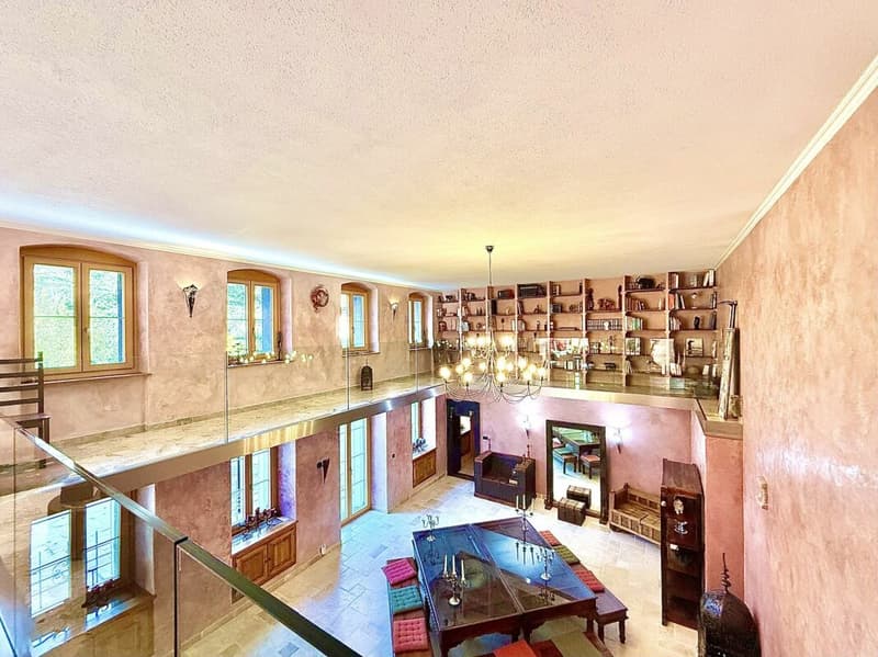 Casa di 405 m2 con terreno di 4'413 m2 a Bex (13)