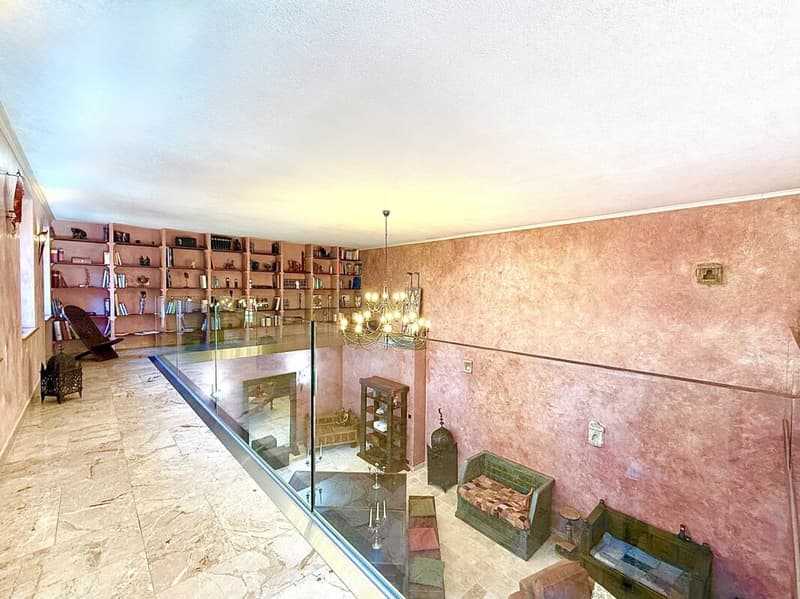 Casa di 405 m2 con terreno di 4'413 m2 a Bex (12)