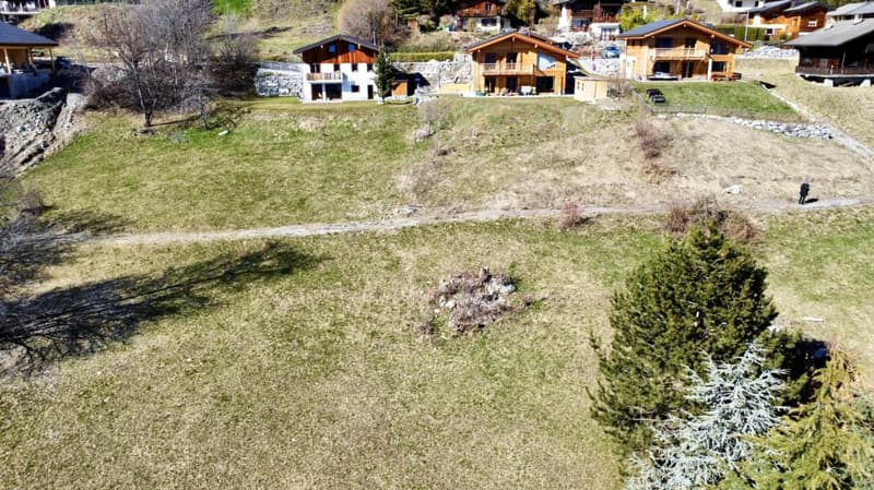Terreno a Ovronnaz (3)