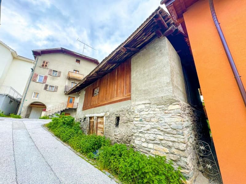 Scheune 4.5 Zimmer in Chalais (3)