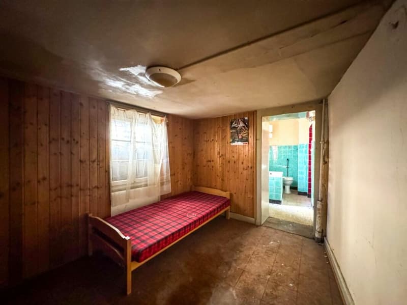 Casa multi-appartamenti 10 locali ad Ardon (14)