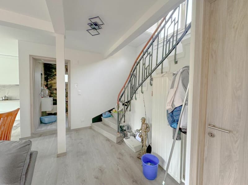 Individual villa with 4.5 rooms in Charrat (9)