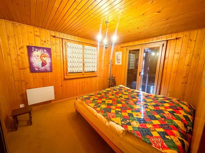 9.5-room chalet in Ovronnaz (38)