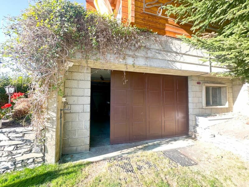 9.5-room chalet in Ovronnaz (16)