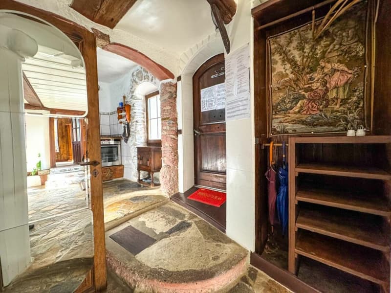 Multi-apartment house 10.5 rooms in Savièse (19)