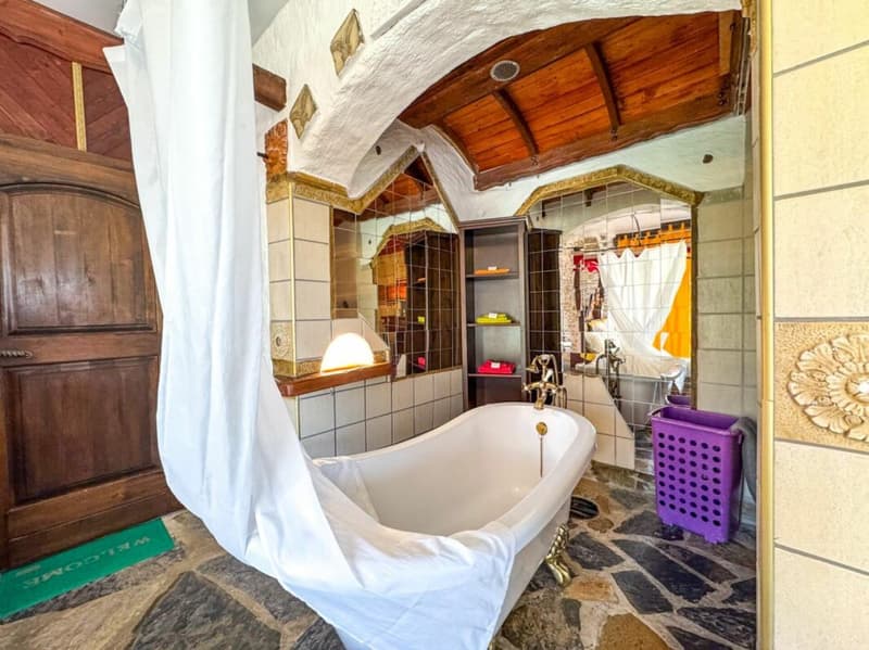Multi-apartment house 10.5 rooms in Savièse (20)