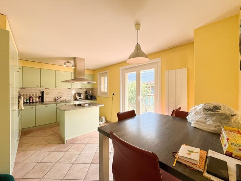 Villa indipendente di 7 locali ad Ardon (10)