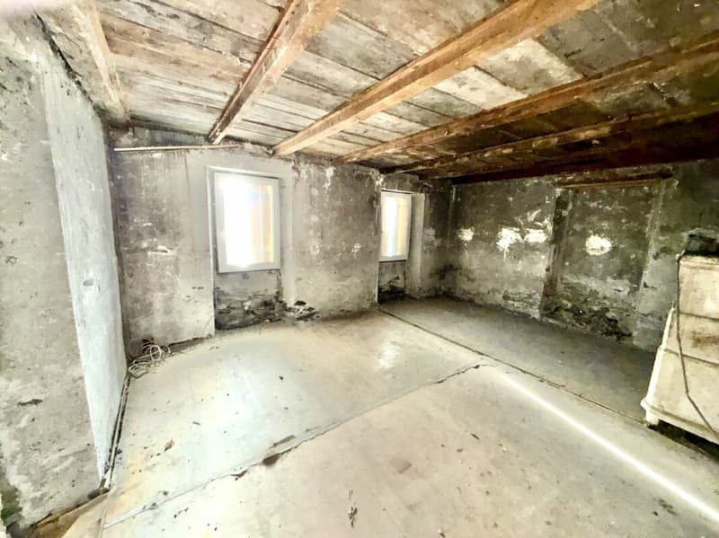 Casa da ristrutturare nel centro di Chamoson, venduta con autorizzazione di costruzione (8)