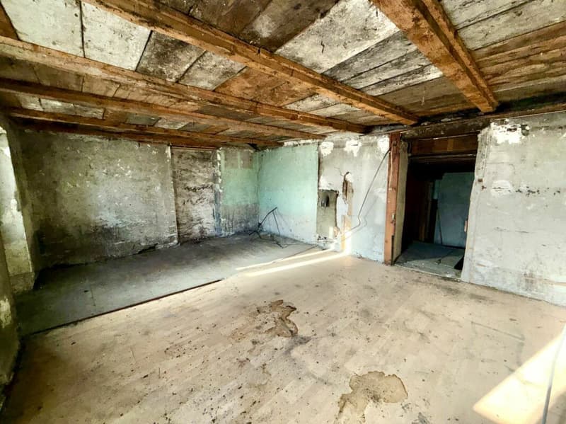Casa da ristrutturare nel centro di Chamoson, venduta con autorizzazione di costruzione (10)