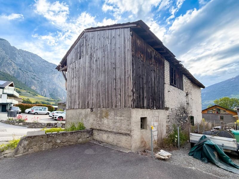 Casa da ristrutturare nel centro di Chamoson, venduta con autorizzazione di costruzione (4)