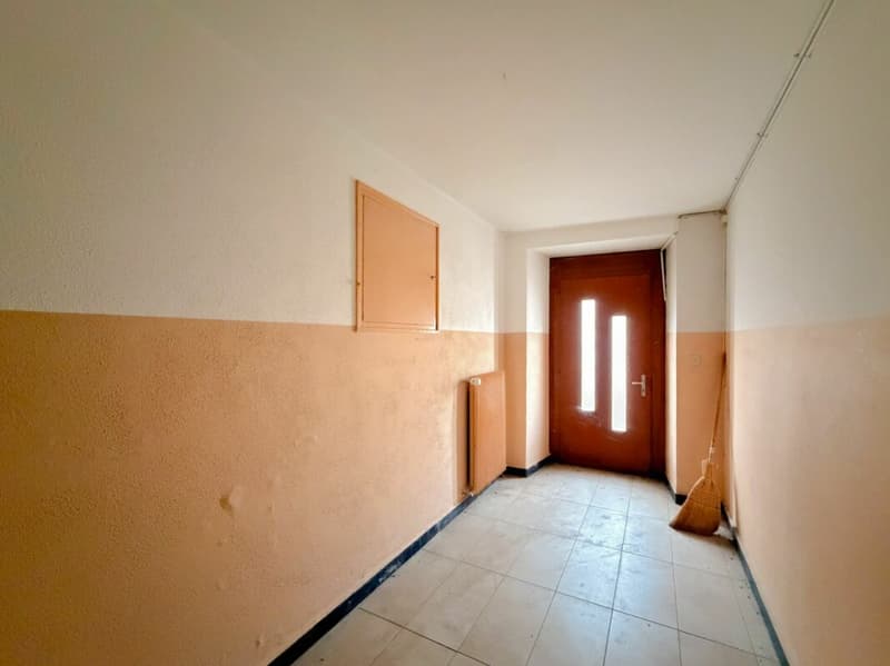 Casa con possibilità di trasformazione in appartamenti multipli a Charrat (13)