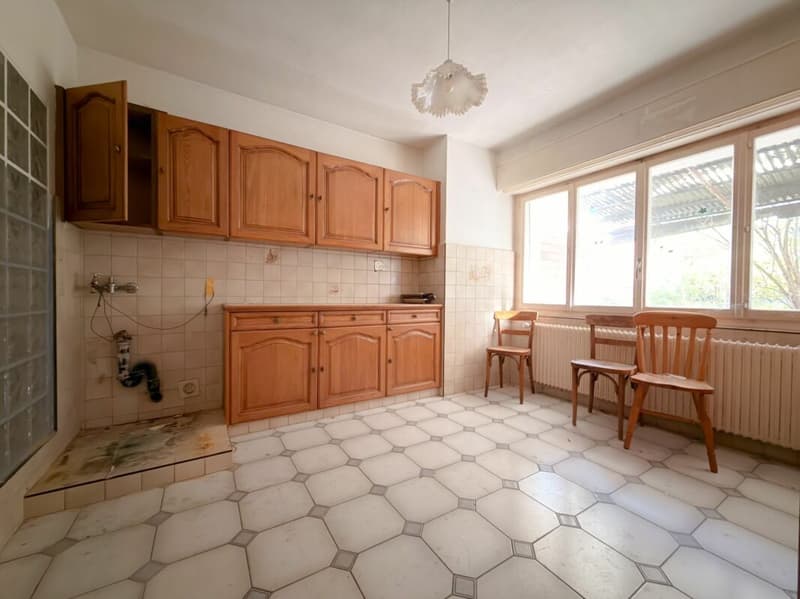 Casa con possibilità di trasformazione in appartamenti multipli a Charrat (16)