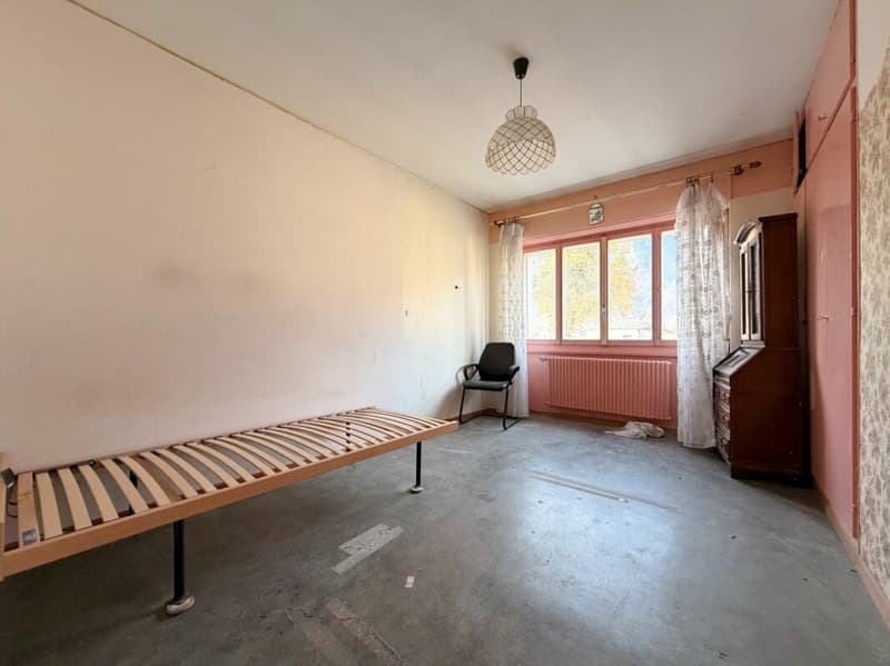 Casa con possibilità di trasformazione in appartamenti multipli a Charrat (10)