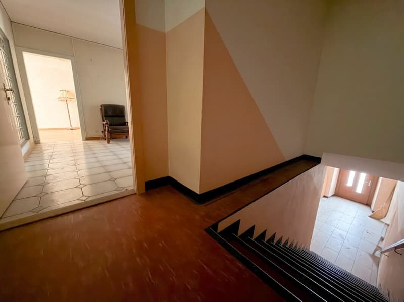 Casa con possibilità di trasformazione in appartamenti multipli a Charrat (7)