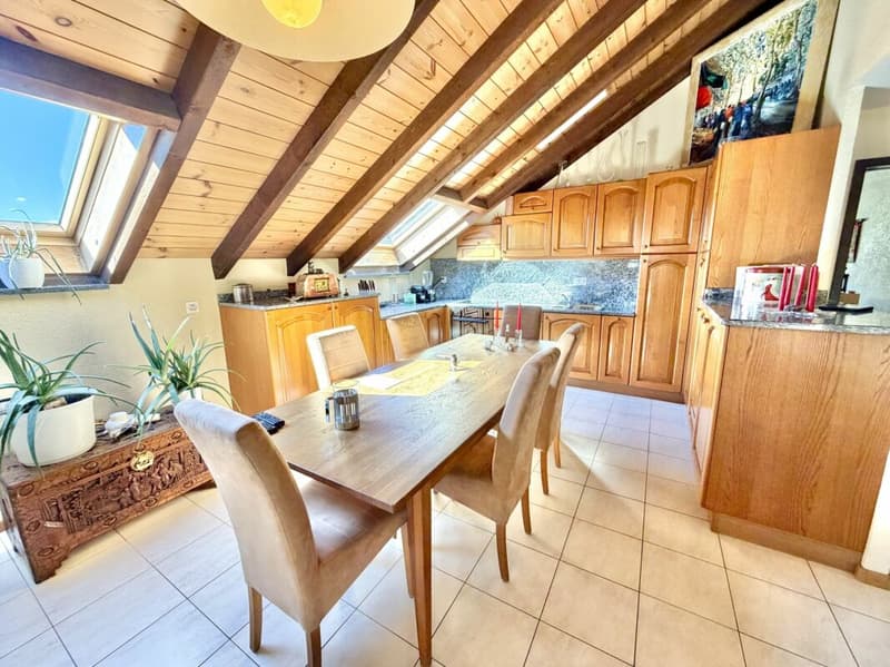 Exklusivität - Duplex im Attisch im Herzen von Susten (10)