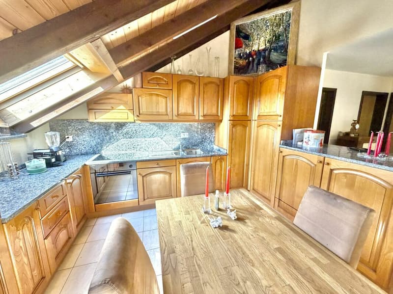 Exklusivität - Duplex im Attisch im Herzen von Susten (12)
