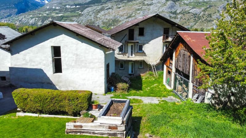 Village house 18 rooms in Agarn (7)