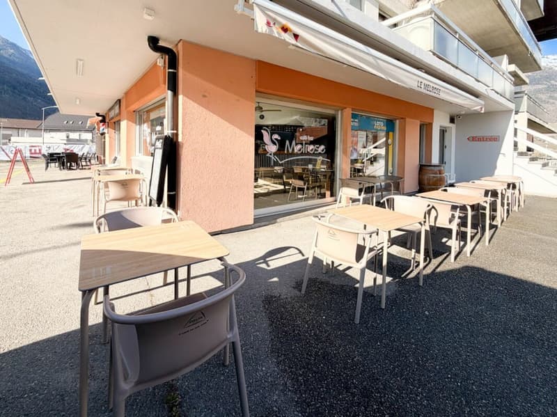 Strategic rental property with 6% yield in the center of Riddes (2)