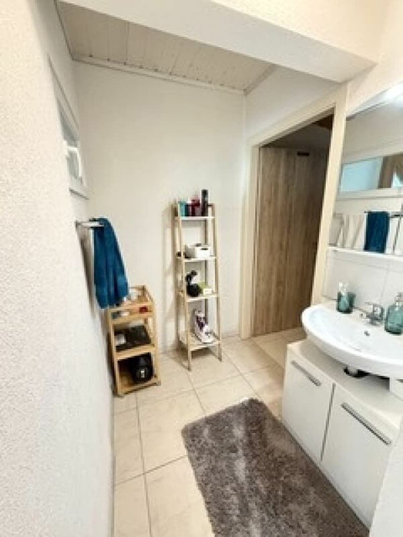 In affitto: appartamento 3 locali ristrutturato a Fully (4)