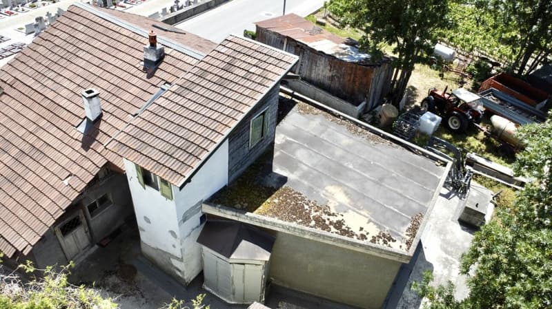 Maison à rénover avec cave aménageable selon désire (9)