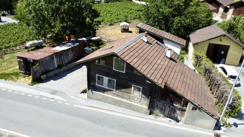 Maison à rénover avec cave aménageable selon désire (8)