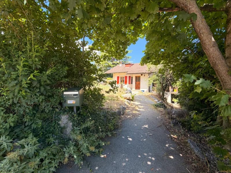 House to renovate in Veyras (4)