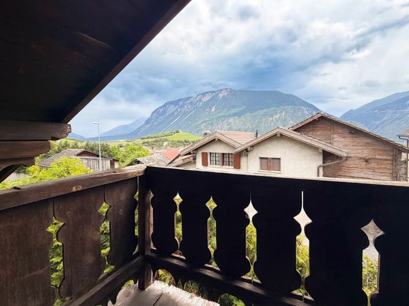 House to renovate in Veyras (23)