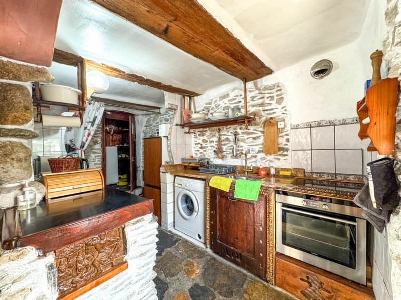 Immeuble de rendement à Savièse avec grange attenante (18)